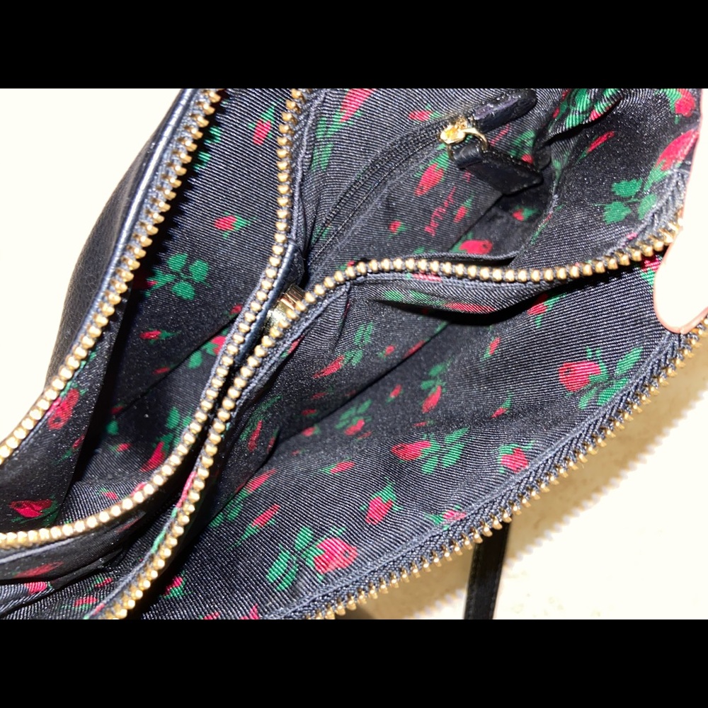 NWOT Betsy Johnson Razzle Dazzle x rosebud purse - Picture 3 of 4
